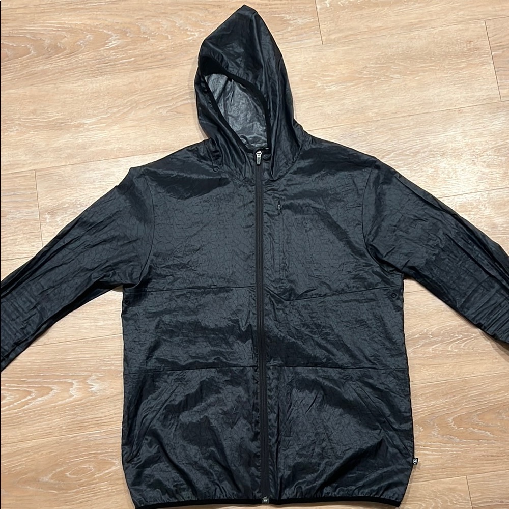 Aether Geo Pattern Hooded Windbreaker